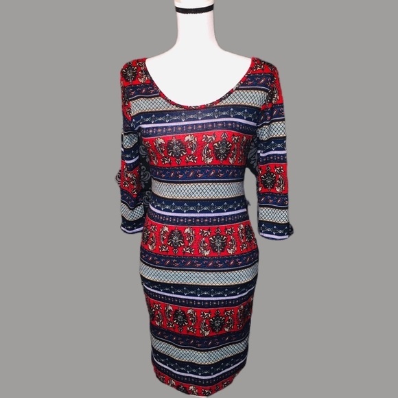 Marci colorful scoop neck dress - Picture 1 of 4